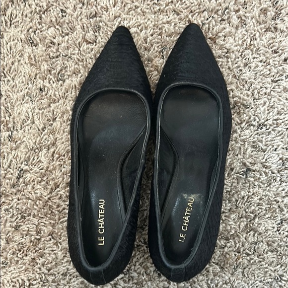 Le Chateau Black kitten heel pumps - Picture 1 of 5
